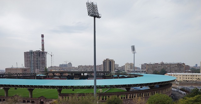 虽然在职业 虽然在职业