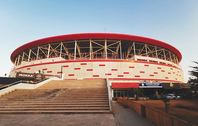 新老交替虽 新老交替虽